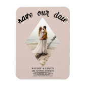 Blush Bisque Diamond Foto Bruiloft Save the Date Magneet (Verticaal)