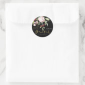 BLUSH BLACK BURGUNDY PROTEA FLORAL VRIJGEZELLENFEE RONDE STICKER (Tas)