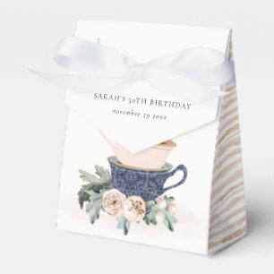 Blush Blue Flora Stapelde Tea Cups elke dag Bedankdoosjes