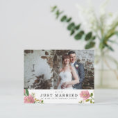Blush Bouquet trouwaankondiging Aankondigingskaart (Staand voorkant)
