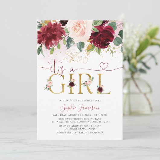 Blush Burgundy Gold Floral Het is een meisje Baby  Kaart (Staand voorkant)