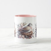 Blush Dove Nest met bloemen en olijftakken Mok (Midden)