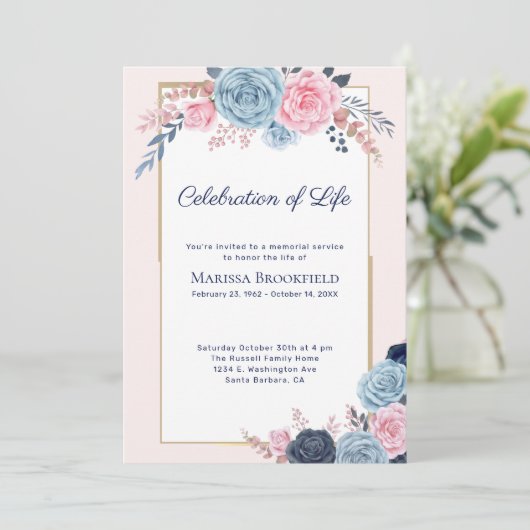 Blush Dusty Blue Celebration of Life Floral Kaart (Staand voorkant)