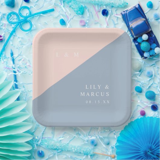Blush Dusty Blue Minimalist Monogram Wedding Papieren Bordje (Feest)