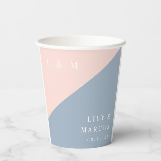 Blush Dusty Blue Modern Elegant Monogram Wedding Papieren Bekers (Achterkant)