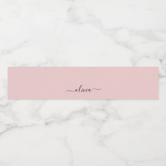 Blush Dusty Pink Modern Script Girly Monogram Naam Waterfles Etiket (Enkel label)