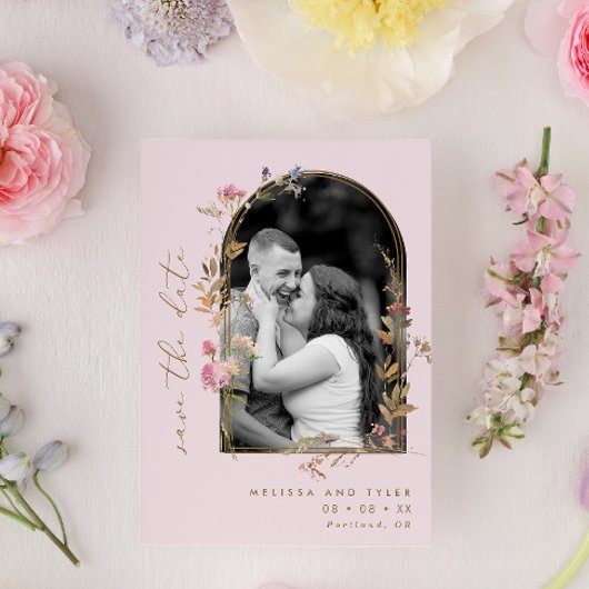 Blush en Gold Arch Wildflower Foto Save The Date