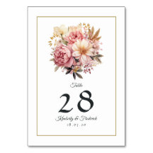 Blush en gouden bloemenbruiloft