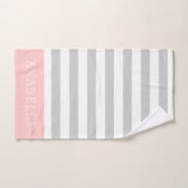 Blush en Grijze Strepen Monogram | Bewerkbare kleu Bad Handdoek (Handdoek)