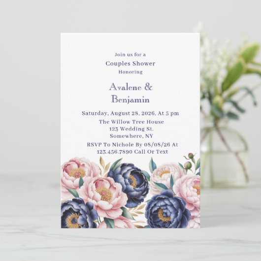 Blush en Navy Blue Peony Couples Douche Kaart (Staand voorkant)