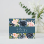 Blush en Navy Blue Song Request RSVP Briefkaart (Staand voorkant)