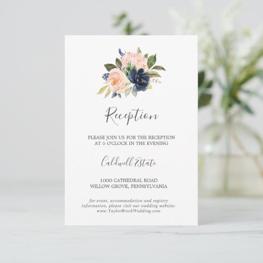 Blush en Navy Flowers White Reception Kaart invoeg (Staand voorkant)