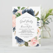 Blush en Navy Flowers | Witte GraduPartij Kaart (Staand voorkant)