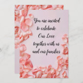 Blush en Roos Petals Invitation Kaart (Voorkant / Achterkant)