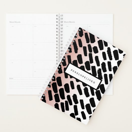 Blush en wit met zwarte penseelstreken en naam planner (Display)