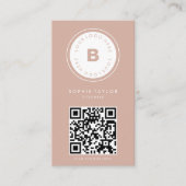 Blush en Wit Minimalistische Verticale Qr Code Visitekaartje (Voorkant)