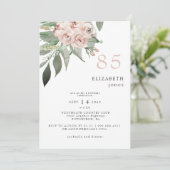 Blush Floral 85TH Verjaardagsfeestuitnodiging Kaart (Staand voorkant)