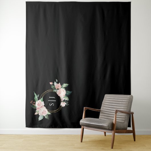 Blush Floral Black Weduwfoto achtergrond Wandkleed (In situ)