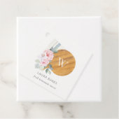 Blush Floral Chopping Board Napkin Catering Bedankjes Labels (In situ)