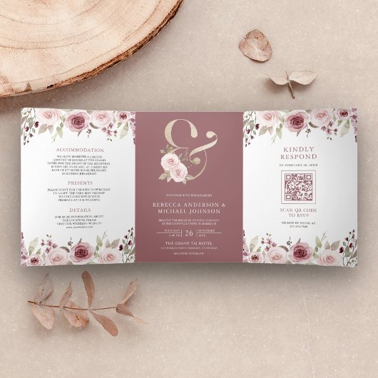 Blush Floral Dusty Roos Ampersand QR Code Bruiloft Drieluik Uitnodiging
