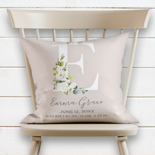 Blush Floral Letter E Monogram Baby Birth Stats Kussen