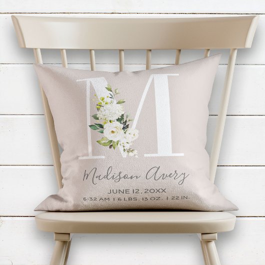 Blush Floral Letter M Monogram Baby Birth Stats Kussen