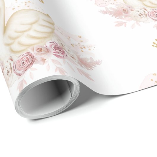 Blush Floral Swan Princess Baby shower Birthday Cadeaupapier (Rol Hoek)