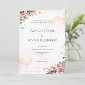 Blush Floral Wedding Invitation Kaart (Staand voorkant)