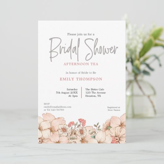 Blush Florals Script Vrijgezellenfeest Thee Invita Kaart (Staand voorkant)