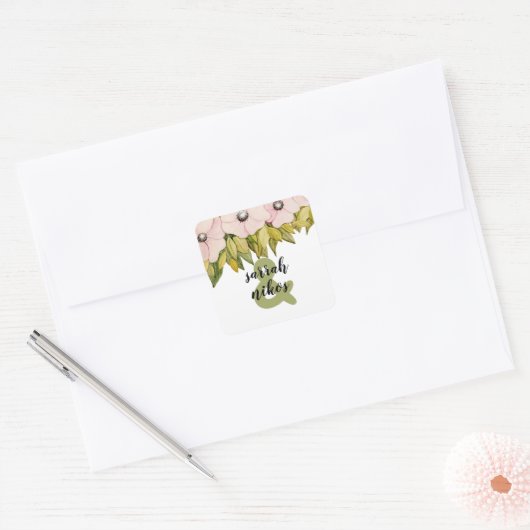 Blush Flowers Sage Green Monogrammed Vierkante Sticker (Envelop)