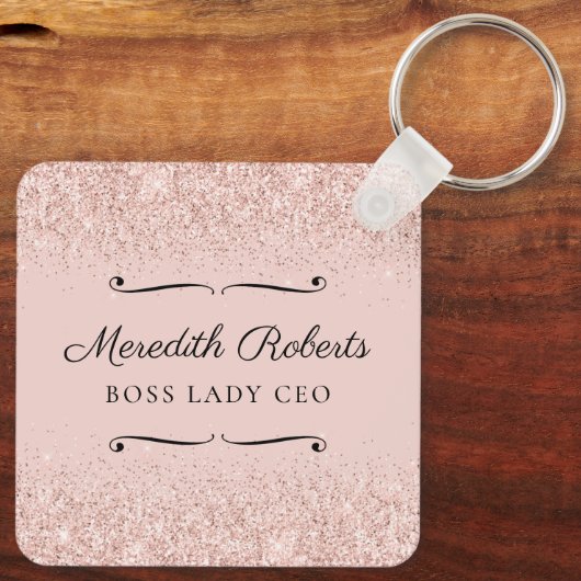 Blush Glitter Boss Lady CEO Persoonlijke Keepomwil Sleutelhanger (Achterkant)