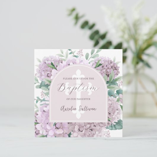 Blush hortensia boog doop uitnodiging (Staand voorkant)