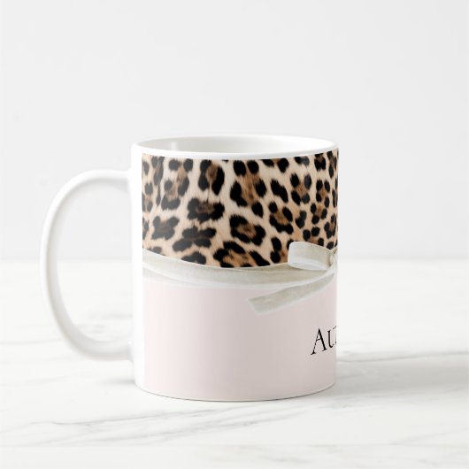 Blush Leopard White Bow Koffiemok (Links)