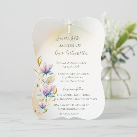 Blush & Lila Bloemen ,Gouden Kruisdoop Uitnodiging (Staand voorkant)