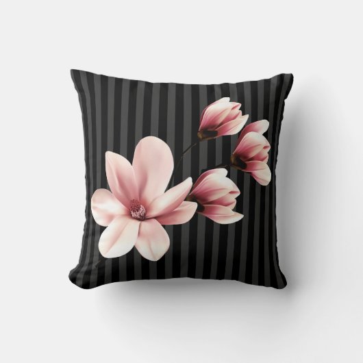 Blush Magnolias op Black Stripes Kussen (Voorkant)