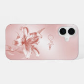 Blush Metallic 3D Lelie Bloem iPhone 16 Hoesje (Achterkant horizontaal)