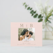 Blush Monogram Foto Bruiloft Save the Date Briefkaart (Staand voorkant)