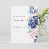 Blush Navy Blauw Bloemen Bruiloft Kaart (Staand voorkant)