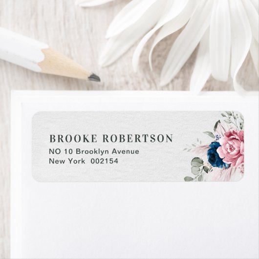 Blush Navy Blauw Zachte Pastel Roze Bloemen Huweli Etiket (Insitu)