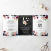 Blush Navy Bourgogne Bloemen Zwart QR Code Bruilof Drieluik Uitnodiging (Binnen)