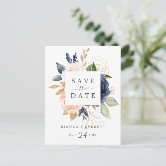 Blush & Navy Flowers White Save the Date Briefkaar Uitnodiging Briefkaart (Staand voorkant)