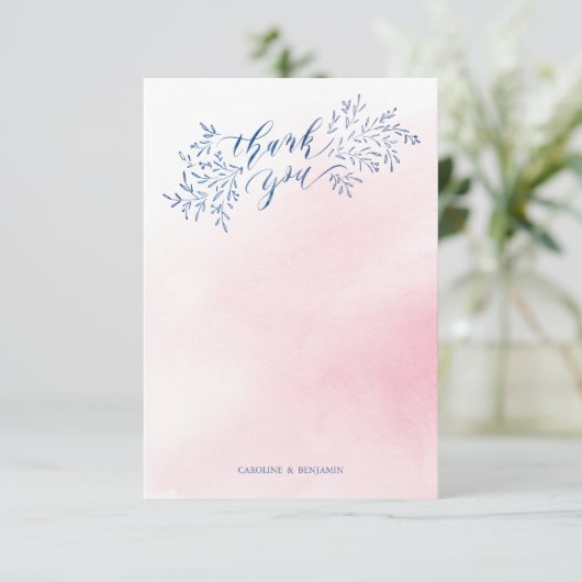 Blush navy rustieke bloemenkalligrafie dank u bedankkaart (Staand voorkant)
