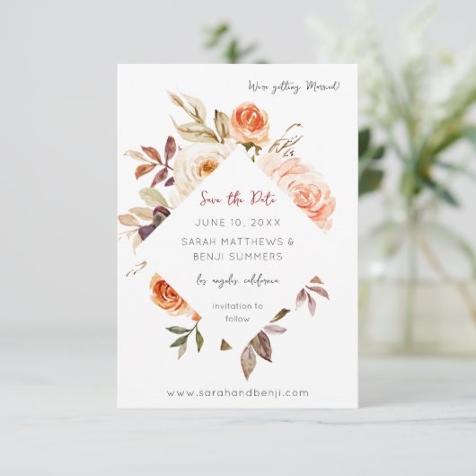 Blush & Peach Bloemen Rustiek Save The Date (Staand voorkant)