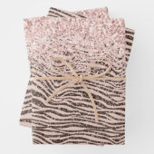 Blush Peach Chocolate Brown Zebra Print Glitter Inpakpapier Vel (In situ)