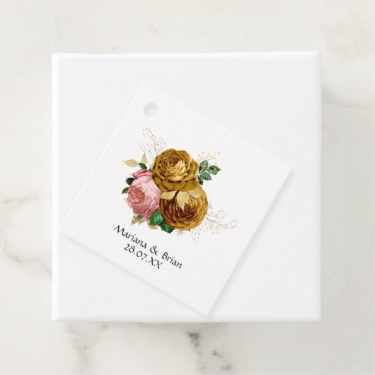 Blush Pink and Gold Floral Wedding Bedankjes Labels (In situ)