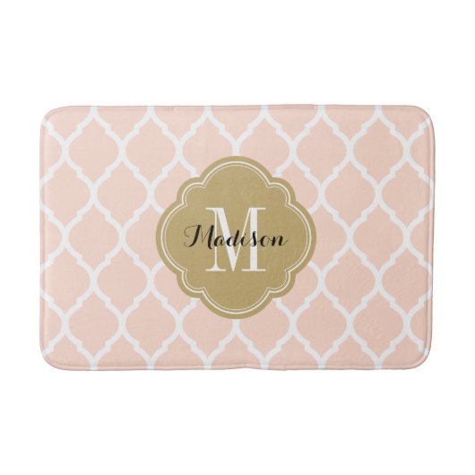 Blush Pink and Gold Moroccan Quatrefoil Monogram Badmat (Voorkant)