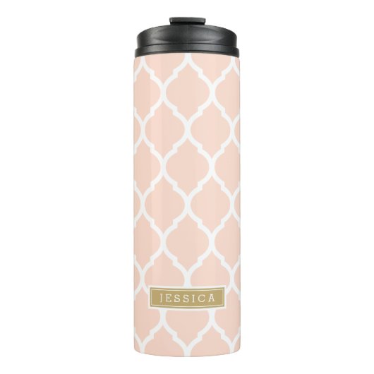 Blush Pink and Gold Moroccan Quatrefoil Monogram Thermosbeker (Voorkant)