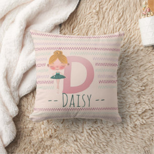 Blush Pink Ballerina Monogram D – Gepersonaliseerd Kussen