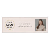Blush Pink Black Makeup Salon Logo Naambadge (Voorkant)
