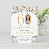 Blush Pink Bloemen Foto 60e verjaardag Uitnodiging (Staand voorkant)